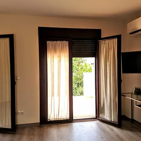 El Gallo Albergue *